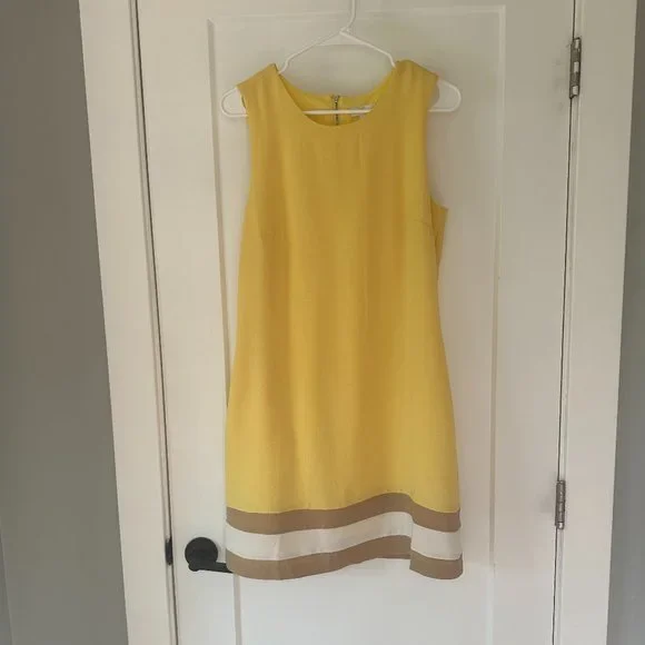 Yellow Shift Dress Small Charming Charlie - Picture 1 of 4